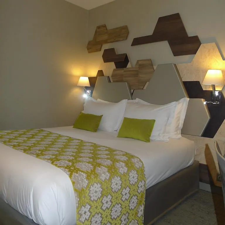 Hotel Wagram