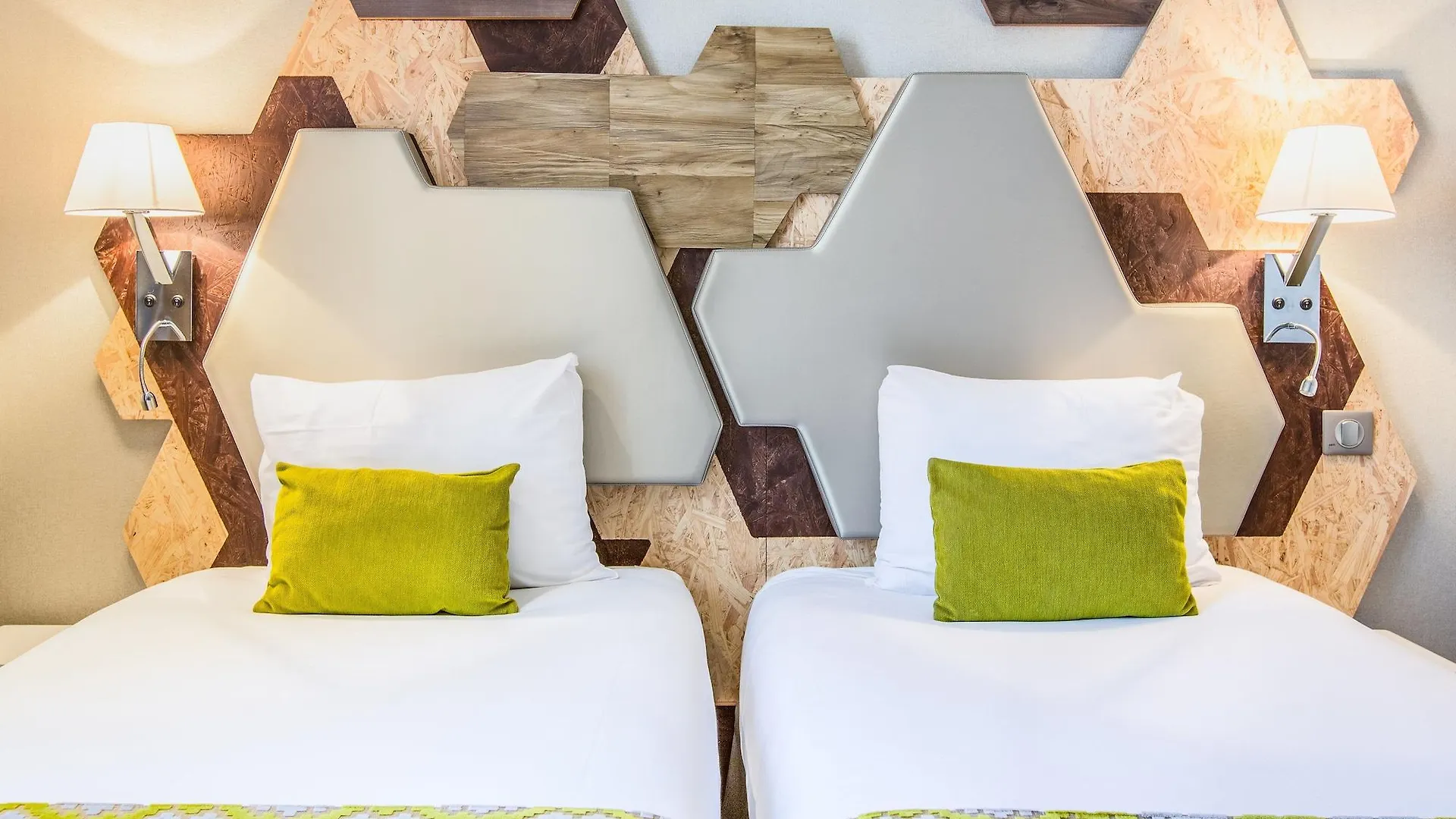 Wagram Hotel 3*